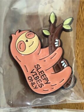 Sloth enamel pin